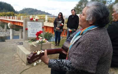 ASOCIACION POR LA MEMORIA Y DERECHOS HUMANOS COLONIA DIGNIDAD RINDE HOMENAJE A VICTIMAS